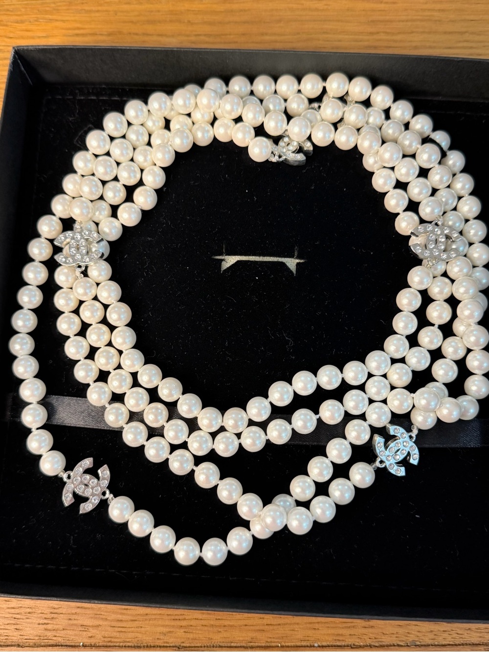 Faux Pearl Statement Necklace with Rhinestone Accents